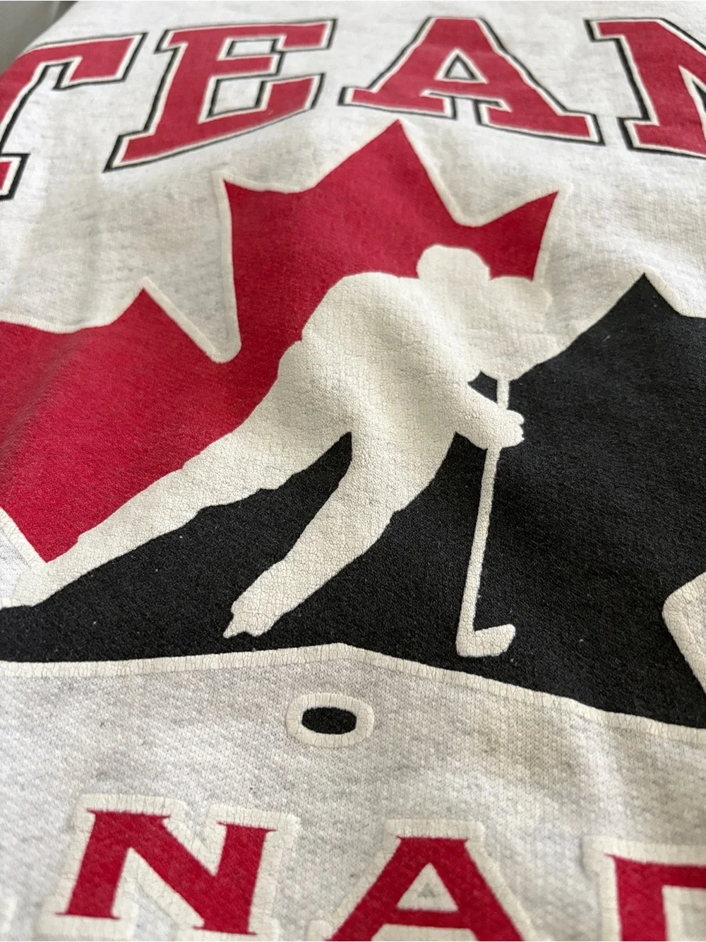 Vintage 90s Bulletin Athletic Team Canada Hockey Crewneck Sweatshirt Large Grey - Picture 11 of 13